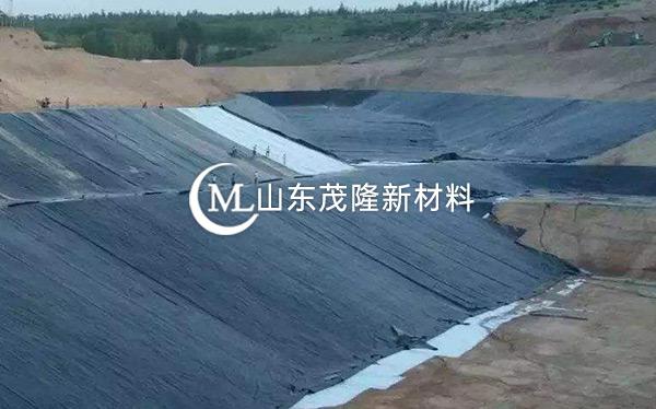 《青海市循化縣垃圾填埋場(chǎng)》防水毯、土工膜施工