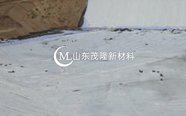 《河北廊坊永清垃圾填埋場》土工布、土工膜施工