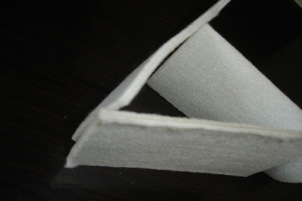 土工布的標(biāo)稱斷裂強(qiáng)度和極限強(qiáng)度的區(qū)別是什么呢？