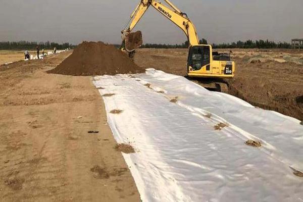 加筋土工布在道路和水利工程中的應用  第1張
