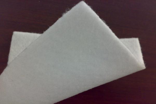 聚丙烯短纖土工布的優(yōu)缺點(diǎn)分析