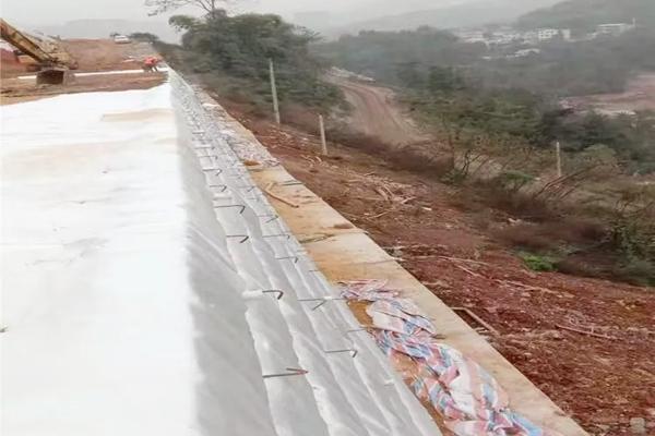 高強加筋土工布的柔軟度好嗎  第3張